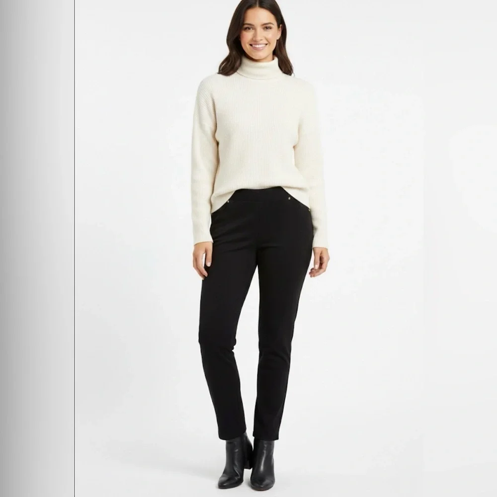 Michael Kors Black Straight Ankle Pull On High-Rise Size 1X